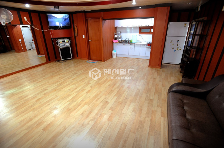 경남 통영시 산양읍 미남리 [통영 펜션매매]항구앞 식당운영 펜션숙소운영 매물 매매 매물번호 12461 사진 3