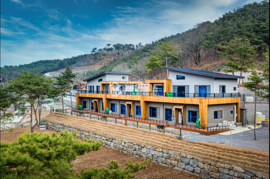 충남 보령시 신흑동 주건축물제1,주건축물제2,주건축물제4,주건축물제5,주건축물제7,주건축물제3,주건축물제6,부동 [보령 펜션매매]관광농원 숙박시설 캠핑장 카페건물 매매 매물번호 12975 사진 2