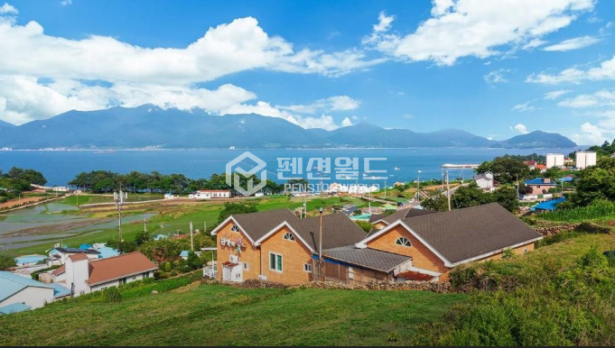 경남 남해군 남면 석교리 1,2,3,4동 [남해 펜션매매]전원생활+펜션운영으로 수익까지! 매매 매물번호 12111 사진 2